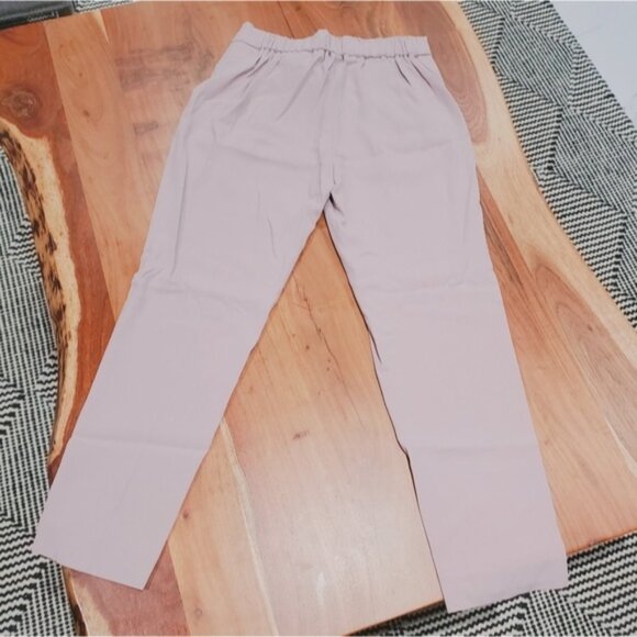 Babaton by Aritzia "Cohen" Pleated Elastic Waist Skinny Trouser- Size 0 - Picture 1 of 14